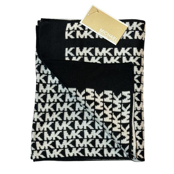 NWT Michael Kors Scarf Black White Reversible MK Logo 66" X 11" Rectangular - Picture 2 of 8